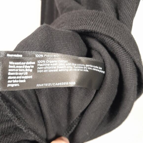 Eileen Fisher Black Organic Cotton Boxy Top Women Small NWOT Classic Lagenlook - Picture 3 of 6